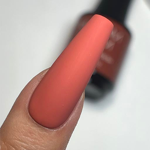 Madam_Glam_Soak_Off_Gel_Red_Fall_Serenade