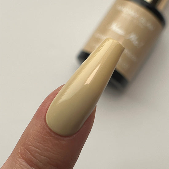 Madam_Glam_Made_in_Korea_Soak_Off_Gel_Polish_Nude_Creme_New_Me