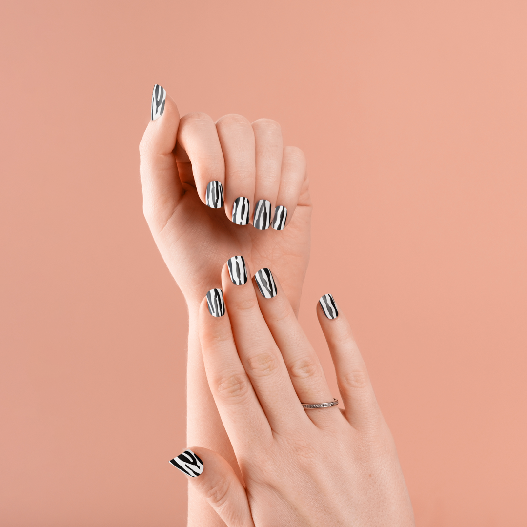 Madam_Glam_Press_On_Nails