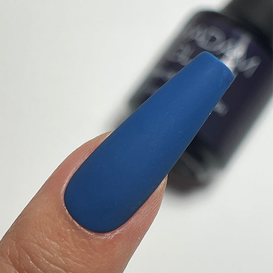Madam_Glam_Soak_Off_Gel_Polish_Blue_Magic_Night