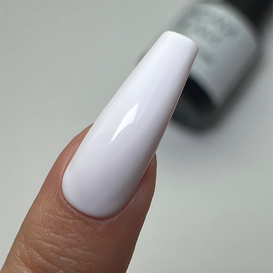 Madam_Glam_Creme_Soak_Off_Gel_White_Loyal