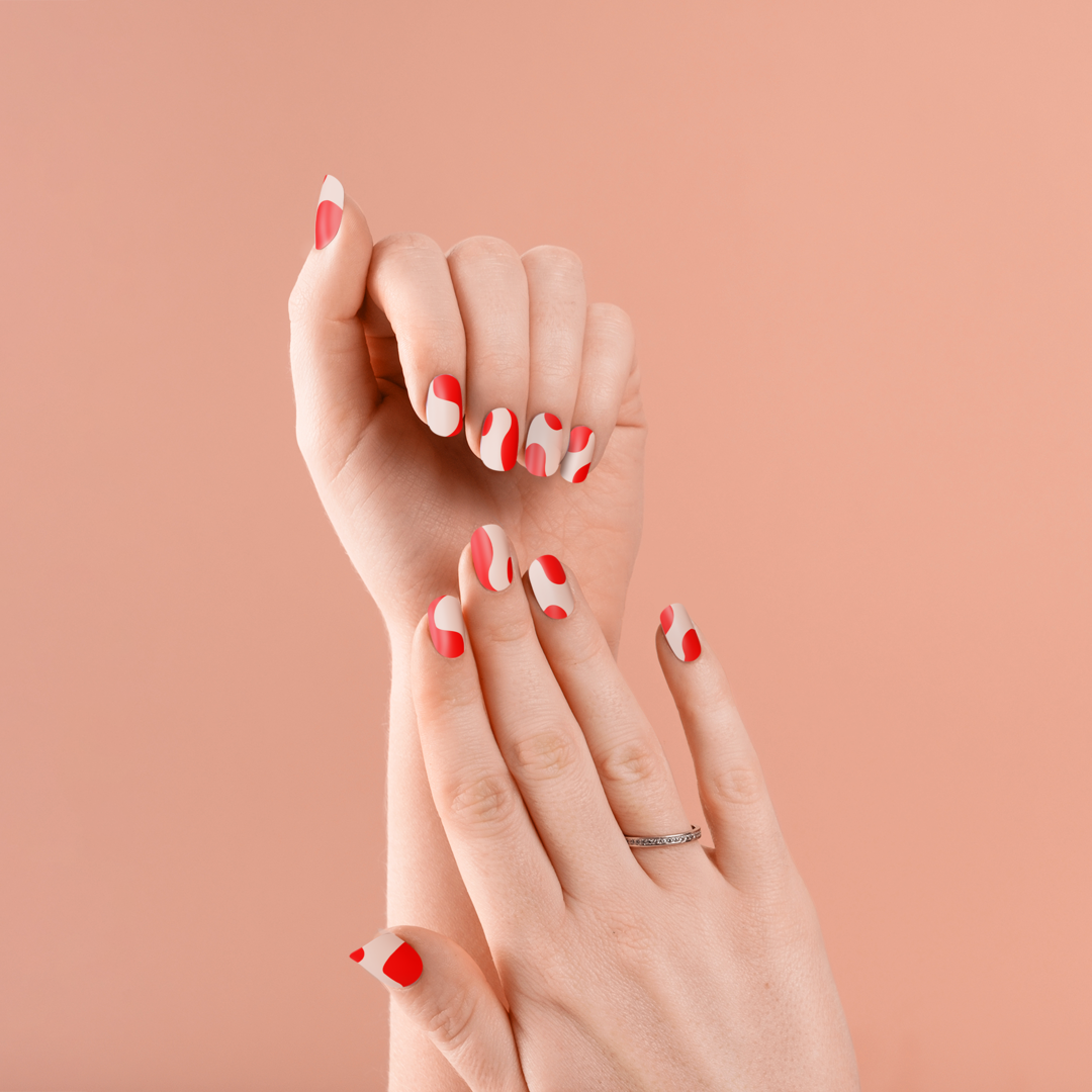 Madam_Glam_Press_On_Nails_Flamenco_Red_Nude