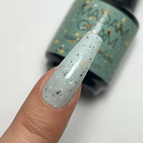 Madam_Glam_Soak_Off_Gel_Creme_Glittery_Grey_Aurora