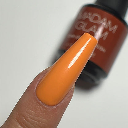 Scented_Soak_Off_Gel_Polish_Madam_Glam_Sweet_Chamomile