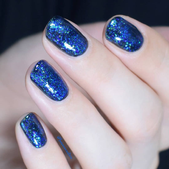 Soak_Off_Gel_Madam_Glam_Blue_Under_Pressure